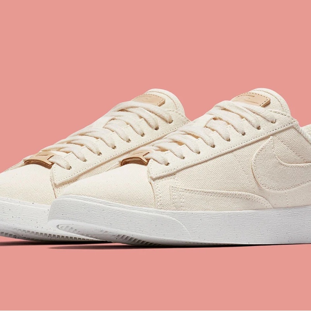Nike Low Top Blazers